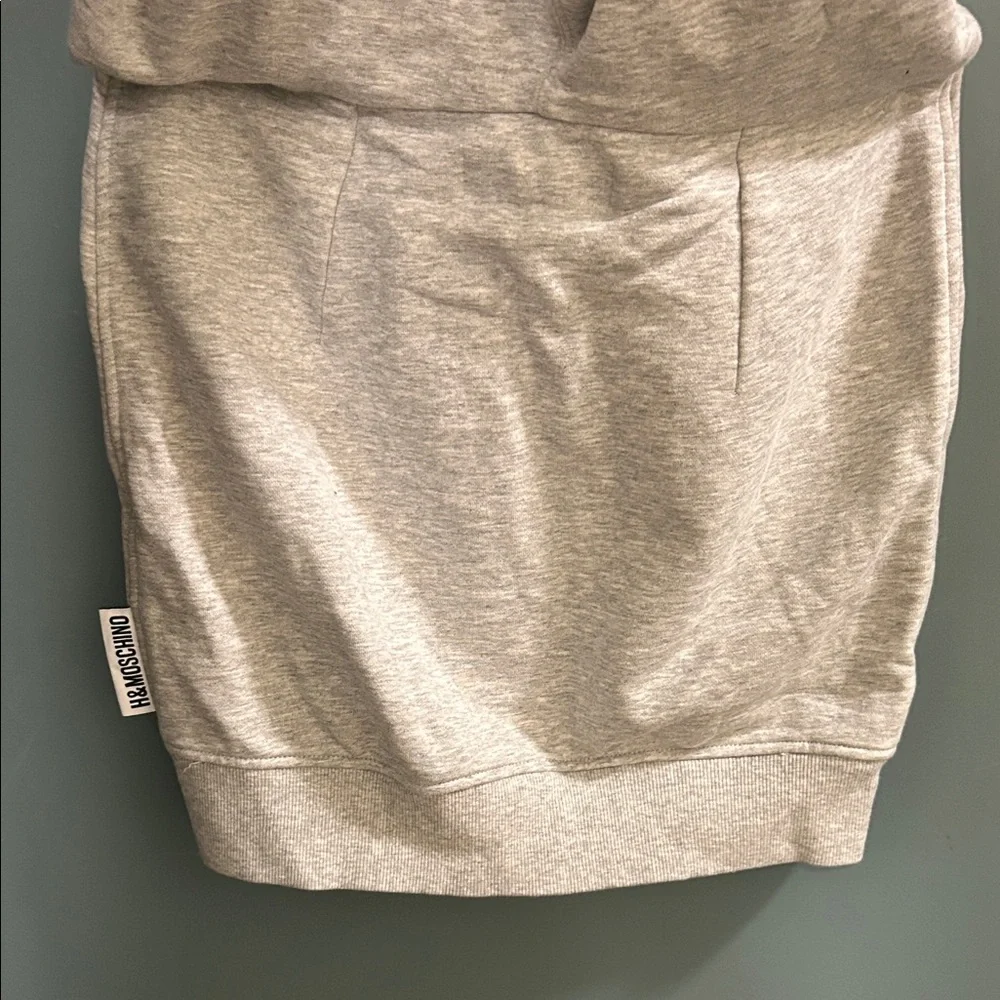 H&Moschino Light Gray Casual Skirt BRAND NEW W/ TAGS LIMITED EDITION RARE Size 4 - Picture 5 of 14